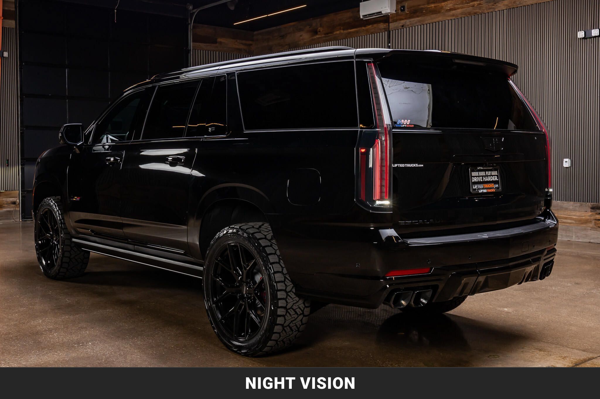 Used 2026 Cadillac Escalade ESV V w/ LPO, ONYX Package AWD/4WD image 7