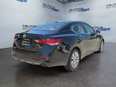 Used 2025 Nissan Sentra S FWD image 5