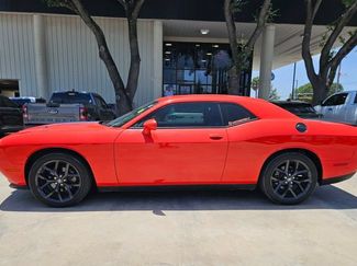 Used 2021 Dodge Challenger SXT w/ Blacktop Package RWD video 1