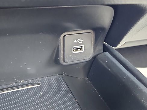 Certified 2023 Honda HR-V EX-L image 12