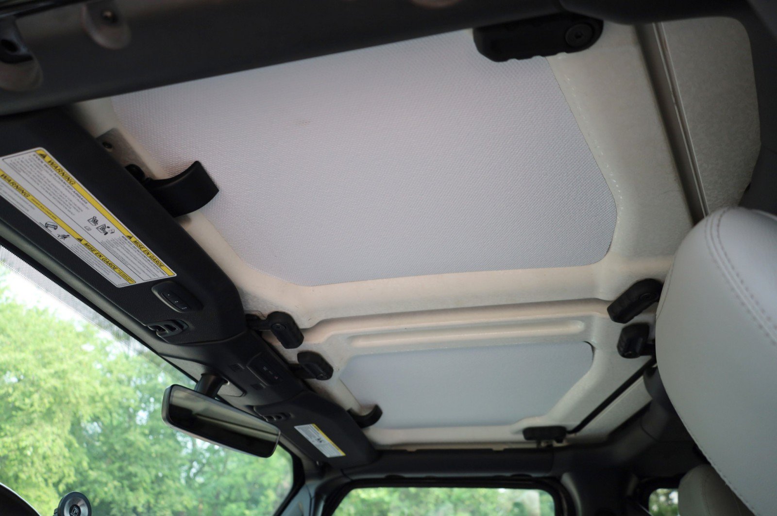Used 2021 Jeep Wrangler Unlimited Sahara AWD/4WD image 22