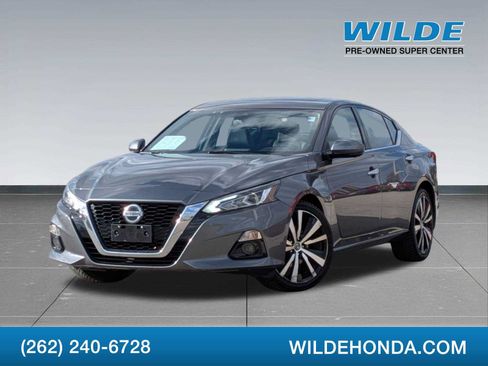 Used 2020 Nissan Altima 2.5 Platinum AWD/4WD image 1