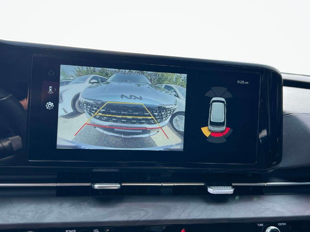 Certified 2023 Kia Carnival EX FWD image 27