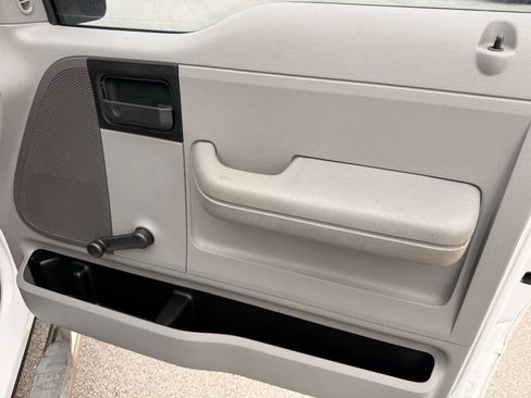 Used 2007 Ford F150 XL RWD image 23