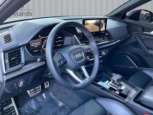 Used 2023 Audi SQ5 Premium Plus w/ Premium Plus Package AWD/4WD image 17