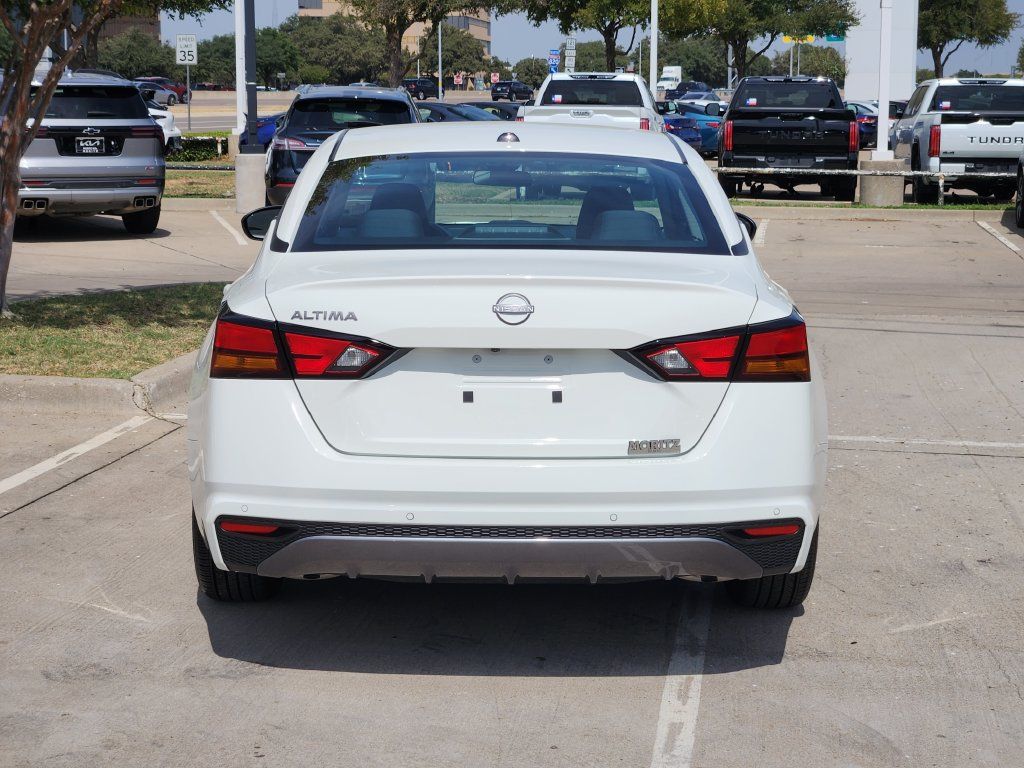 Used 2026 Nissan Altima 2.5 SV FWD image 13