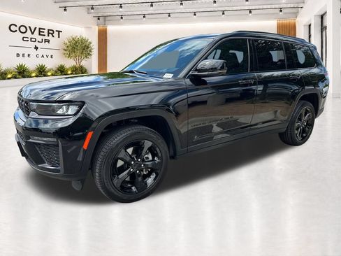 Used 2026 Jeep Grand Cherokee L Limited w/ Limited Altitude Package AWD/4WD image 8