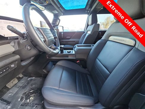 Used 2024 GMC Hummer EV 3X w/ LPO, Illumination Package image 15