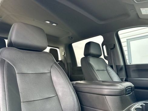 Used 2020 Chevrolet Silverado 2500 LTZ w/ LTZ Plus Package image 16