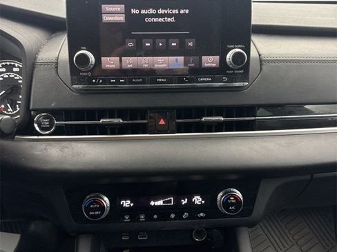 Used 2022 Mitsubishi Outlander ES image 24