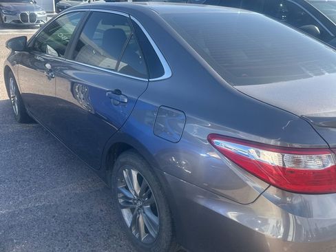 Used 2017 Toyota Camry SE FWD image 7