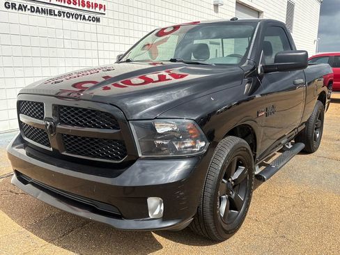 Used 2016 RAM 1500 Express w/ Black Ram 1500 Express Group image 1
