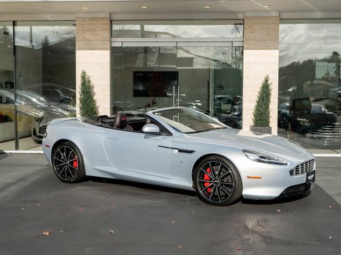 Used 2016 Aston Martin DB9 GT image 47