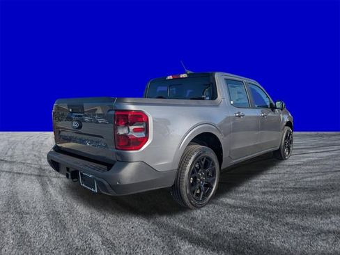 Used 2022 Ford F350 Lariat w/ Tremor Off-Road Package image 3