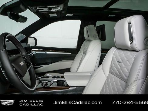 Certified 2026 Cadillac Escalade Platinum Sport w/ LPO, ONYX Package image 6