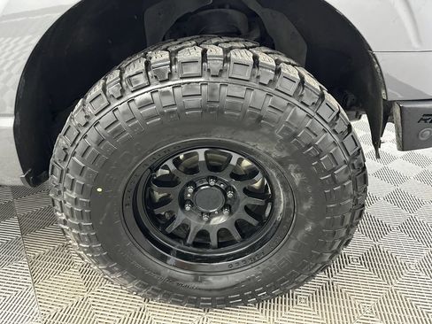 Used 2021 Ford F150 Lariat AWD/4WD image 14