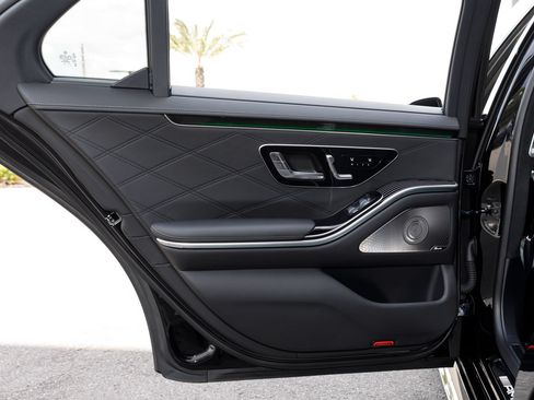 Used 2026 Mercedes-Benz S 63 AMG S image 47