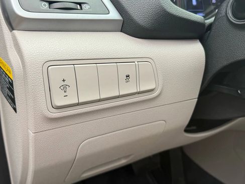 Used 2017 Hyundai Tucson SE image 16