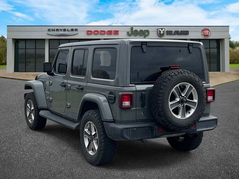 Used 2020 Jeep Wrangler Unlimited Sahara image 5