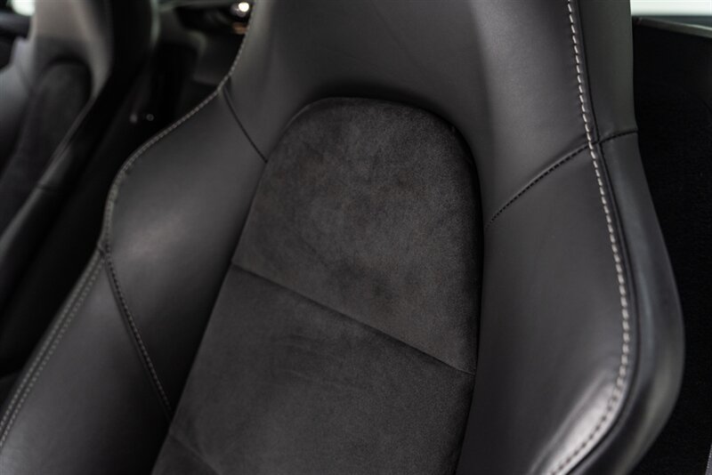 Used 2016 Porsche Cayman GT4 RWD image 43
