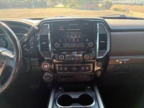 Certified 2021 Nissan Titan Platinum Reserve w/ Moonroof Package AWD/4WD image 15