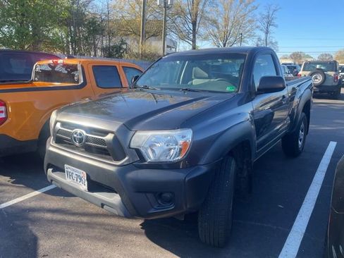 Used 2012 Toyota Tacoma 4x4 Regular Cab image 1