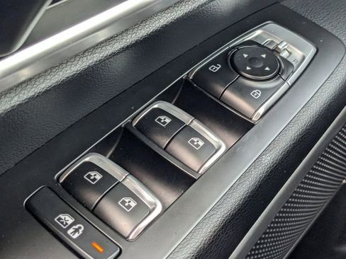 Used 2024 Kia Telluride LX image 21