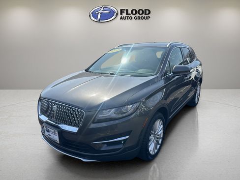 Used 2019 Lincoln MKC Premiere AWD/4WD image 3