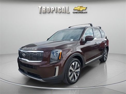 Used 2021 Kia Telluride S image 2