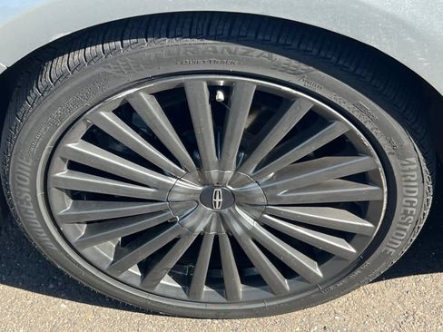 Used 2018 Lincoln MKZ Reserve image 22