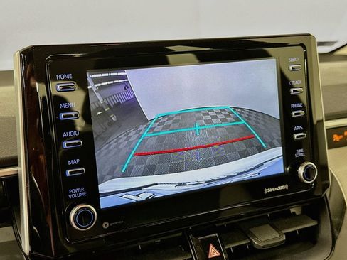 Used 2021 Toyota Corolla LE w/ Carpet Mat Package (TMS) FWD image 15