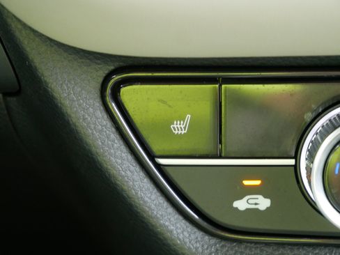 Certified 2024 Honda HR-V EX-L image 28