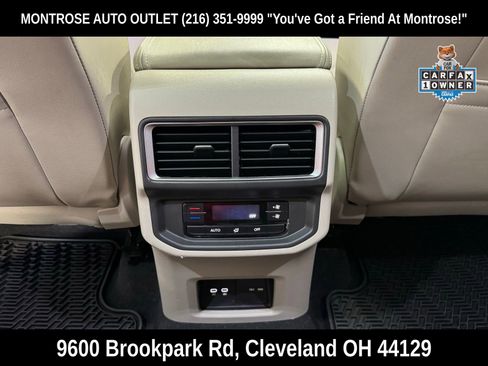 Used 2024 Volkswagen Atlas SE w/ Panoramic Sunroof Package AWD/4WD image 36