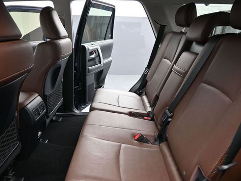 Used 2022 Toyota 4Runner Limited image 15