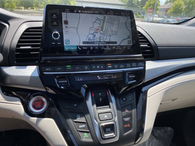 New 2026 Honda Odyssey Touring image 13