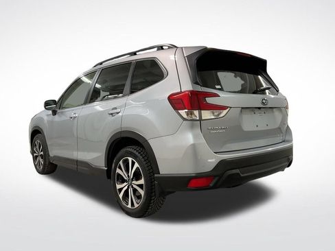 Used 2023 Subaru Forester Limited AWD/4WD image 2