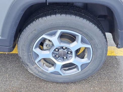 Used 2022 Jeep Compass Trailhawk image 24