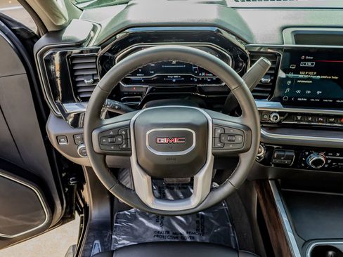 Used 2025 GMC Sierra 3500 SLT w/ Texas SLT Premium Package image 19