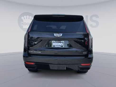 Used 2023 Cadillac Escalade Sport image 5