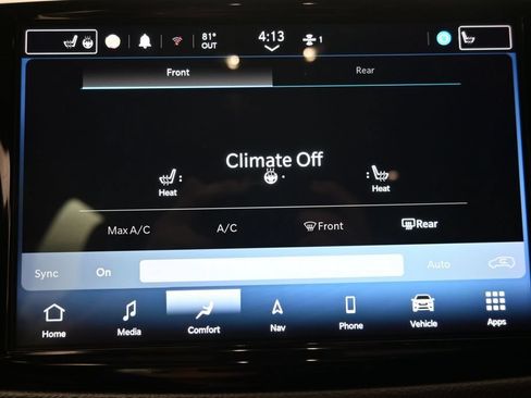 Used 2022 Chrysler Pacifica Touring-L w/ Uconnect Theater Family Group FWD image 14
