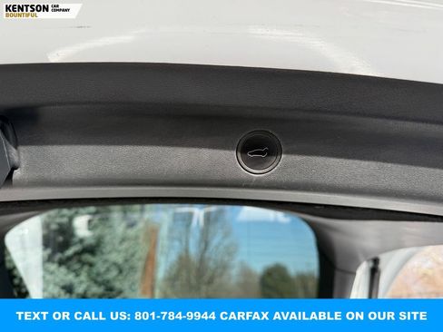 Used 2023 Tesla Model Y Long Range image 36