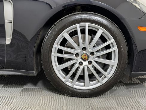 Certified 2023 Porsche Panamera 4 Platinum Edition AWD/4WD image 15