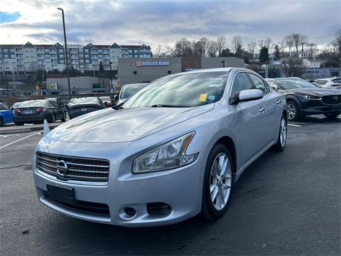 Used 2010 Nissan Maxima 3.5 S image 5