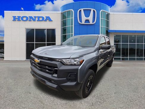 Used 2024 Chevrolet Colorado W/T RWD image 12