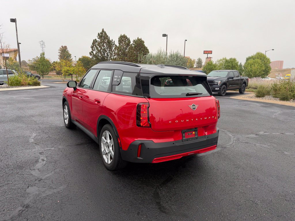 Used 2025 MINI Cooper Countryman SE AWD/4WD image 3