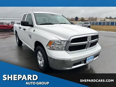 Used 2024 RAM 1500 Classic SLT AWD/4WD image 1
