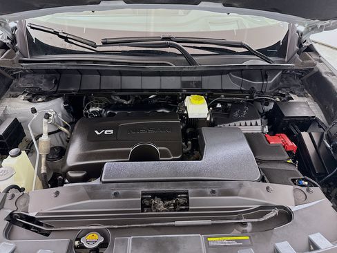 Used 2022 Nissan Pathfinder Platinum w/ Cargo Package image 30