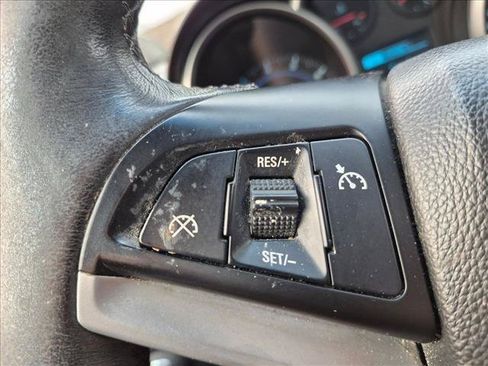 Used 2014 Chevrolet Cruze LT FWD image 11