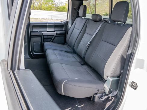 Used 2019 Ford F150 XLT w/ Equipment Group 302A Luxury image 16