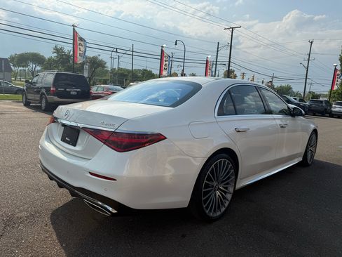 Used 2021 Mercedes-Benz S 580 4MATIC Sedan image 12
